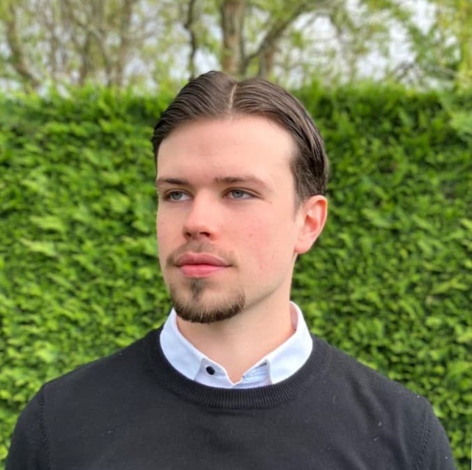A professional headshot of LUCA Cassier
